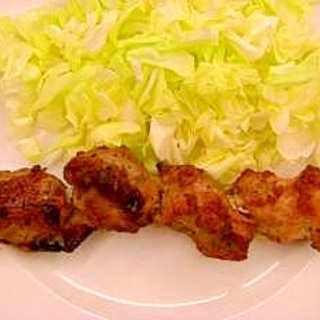 ギリシャ風しっかり下味豚肉の串焼き「スブラキ」